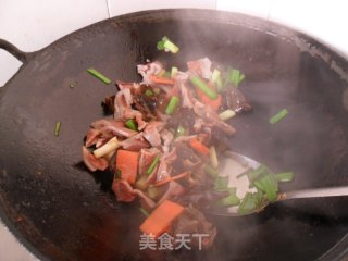 青蒜肚片的做法步骤：4