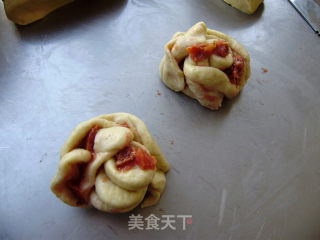 休闲小吃----山楂酱小餐包的做法步骤：11