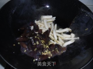 鲜菇海参烩的做法步骤：8