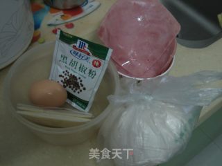 火腿芝士鸡蛋卷的做法步骤：1