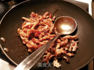 蠔油双丝盖锅巴（鸡脯肉丝冬菇丝）的做法步骤：6