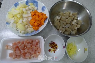 魔芋辣子鸡丁的做法步骤：1
