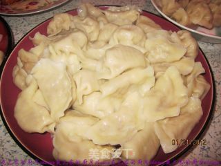 酸菜油渣水饺的做法步骤：10