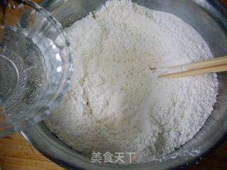 香酥韭菜盒子的做法步骤：3
