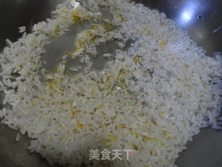 开胃养颜----糯米紫薯红豆粥的做法步骤：1