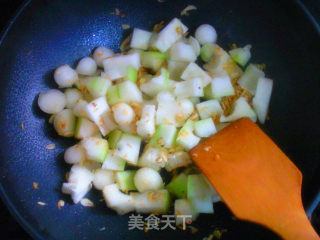 冬瓜虾米汤的做法步骤：4