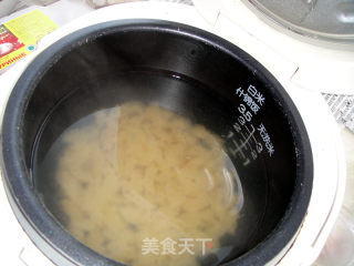 四色美味茄汁通心粉的做法步骤：3