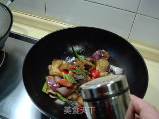 豉椒洋葱炒牛肚的做法步骤：8
