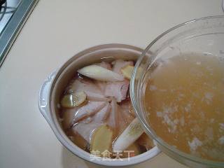 冬季美食“老北京砂锅白肉”的做法步骤：6