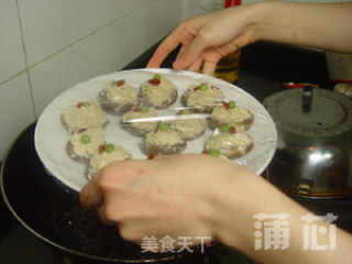 素食料理—豆腐酿香菇的做法步骤：6