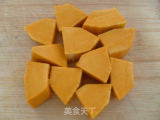 ［无油清淡汤］－－虾皮南瓜汤的做法步骤：1
