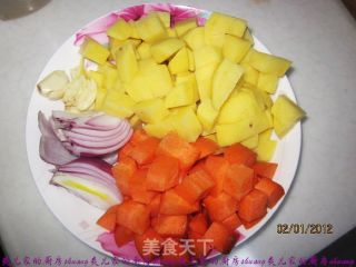 咖喱牛肉的做法步骤：4