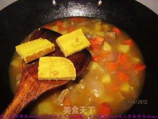 咖喱牛肉的做法步骤：10