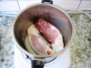 酱牛肉的做法步骤：2