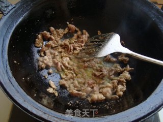家庭版孜然炒肉的做法步骤：3