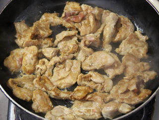 香煎里脊饭的做法步骤：5