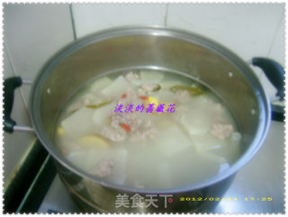 心肺病人的佳音---萝卜枸杞杏仁猪肺汤的做法步骤：6
