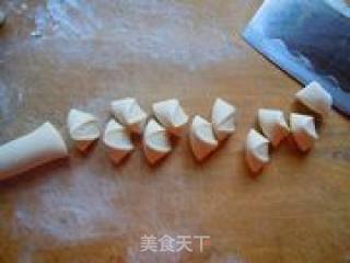适合新手的韭菜鸡蛋素水饺的做法步骤：18