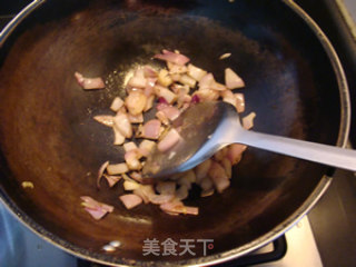 什锦炒饭的做法步骤：4