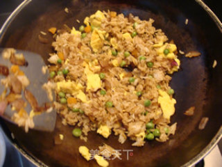 什锦炒饭的做法步骤：7