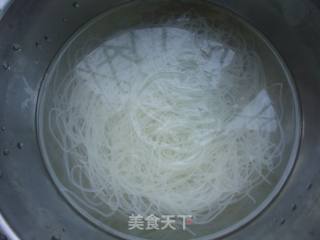 白菜银丝卷的做法步骤：5