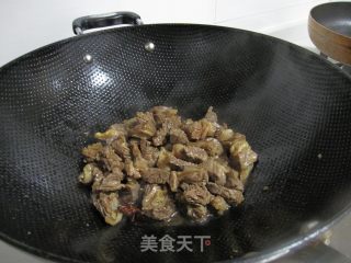 港式牛腩面的做法步骤：2