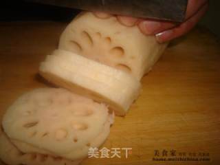 酥炸藕饼的做法步骤：3