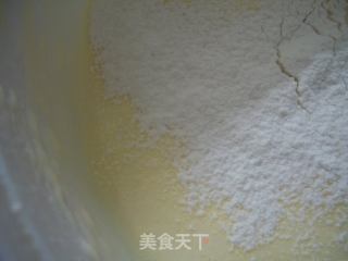 一学就会~超简单海绵蛋糕的做法步骤：3