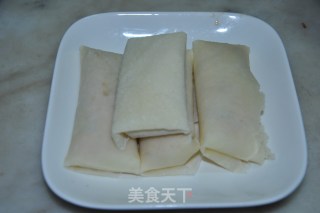雪菜肉泥春卷的做法步骤：8