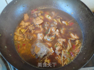 野鸡烧两菇的做法步骤：9