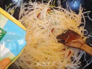 脆嫩爽口土豆丝的做法步骤：9