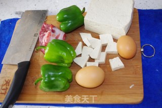 一品豆腐煲的做法步骤：1