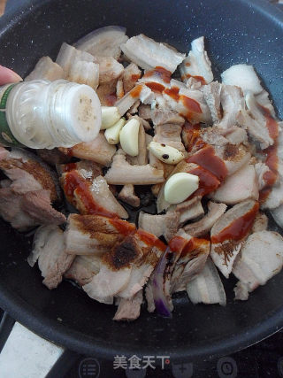 肉控们的最爱【椒块五花肉片儿】的做法步骤：8