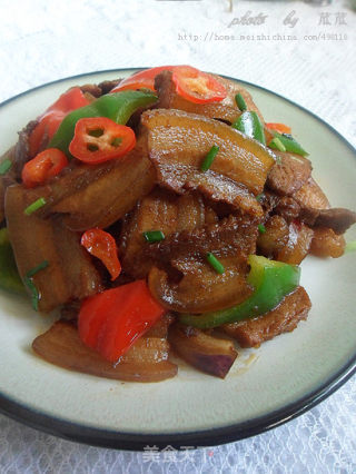 肉控们的最爱【椒块五花肉片儿】的做法步骤：12