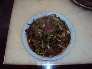 盐碱蒜苔回锅肉的做法步骤：5