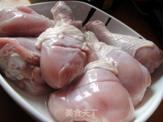 电饭锅版酱辣鸡翅的做法步骤：2