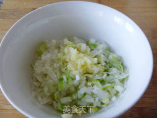 【回忆的味道】油渣酸菜水饺的做法步骤：5