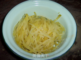 肉丝炒榨菜的做法步骤：2