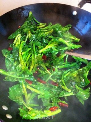 炝炒白油菜的做法步骤：6