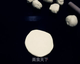 香菇芽菜肉馅饼的做法步骤：5