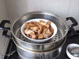 老杨蒸鱼的做法步骤：4