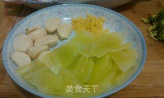 麻辣烤鱼的做法步骤：3