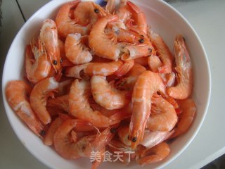 黔味大虾的做法步骤：1