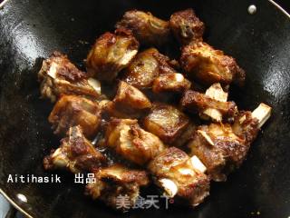 干锅牛排的做法步骤：2