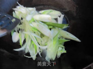 原汁原味——葱炒肘子的做法步骤：3