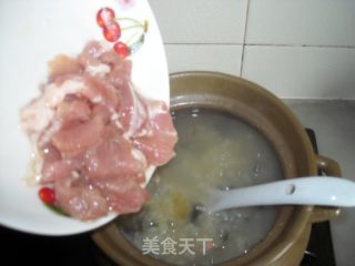 菜干瘦肉淡菜粥的做法步骤：5