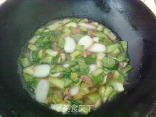 家乡的味道——青菜汤年糕的做法步骤：9