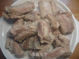 糖醋排骨的做法步骤：3