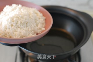 【儿菜咸肉煲仔饭】的做法步骤：7