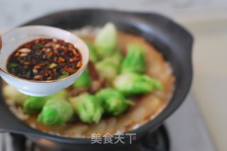 【儿菜咸肉煲仔饭】的做法步骤：15